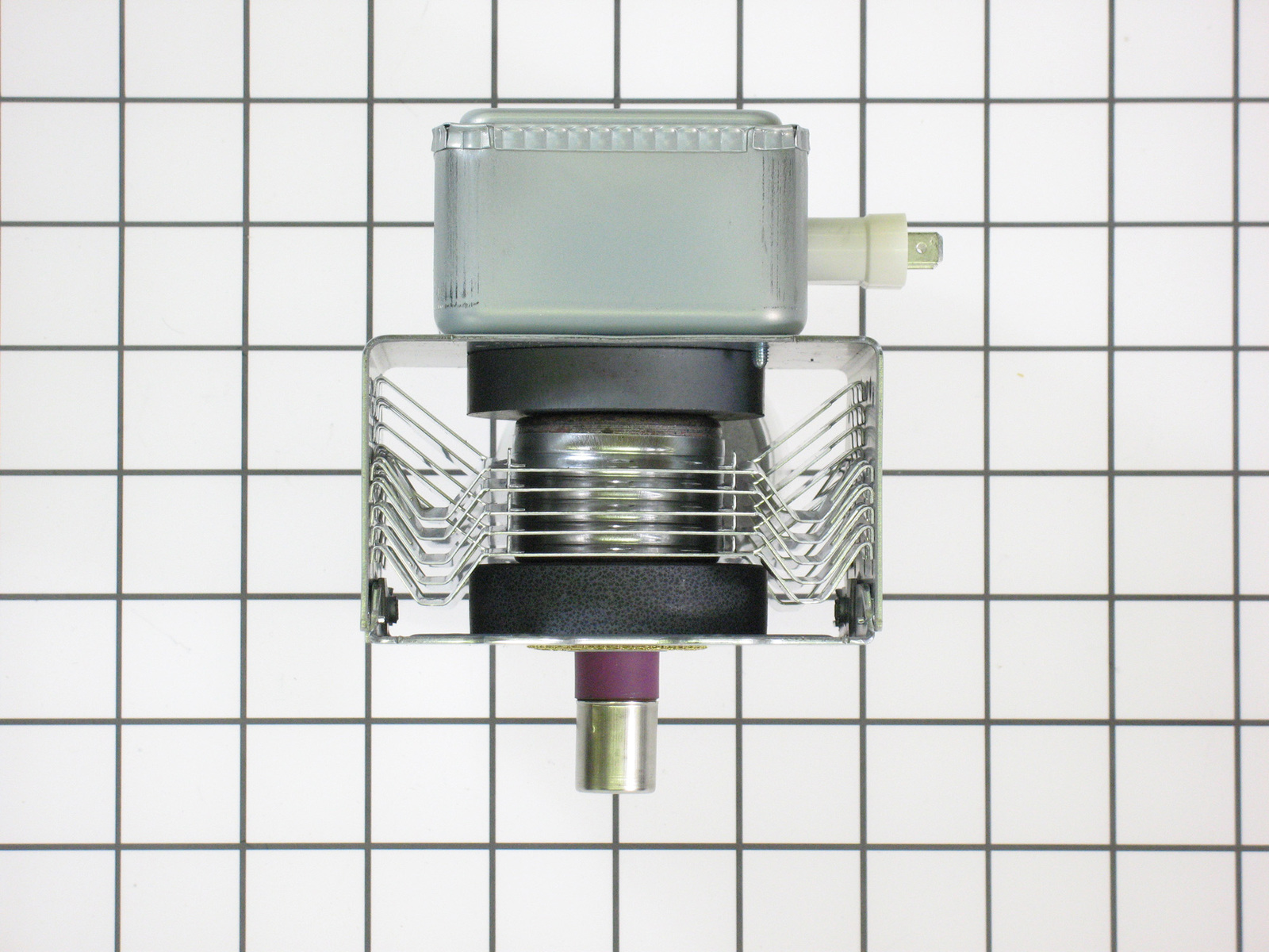 5304521745 Frigidaire Microwave Magnetron
