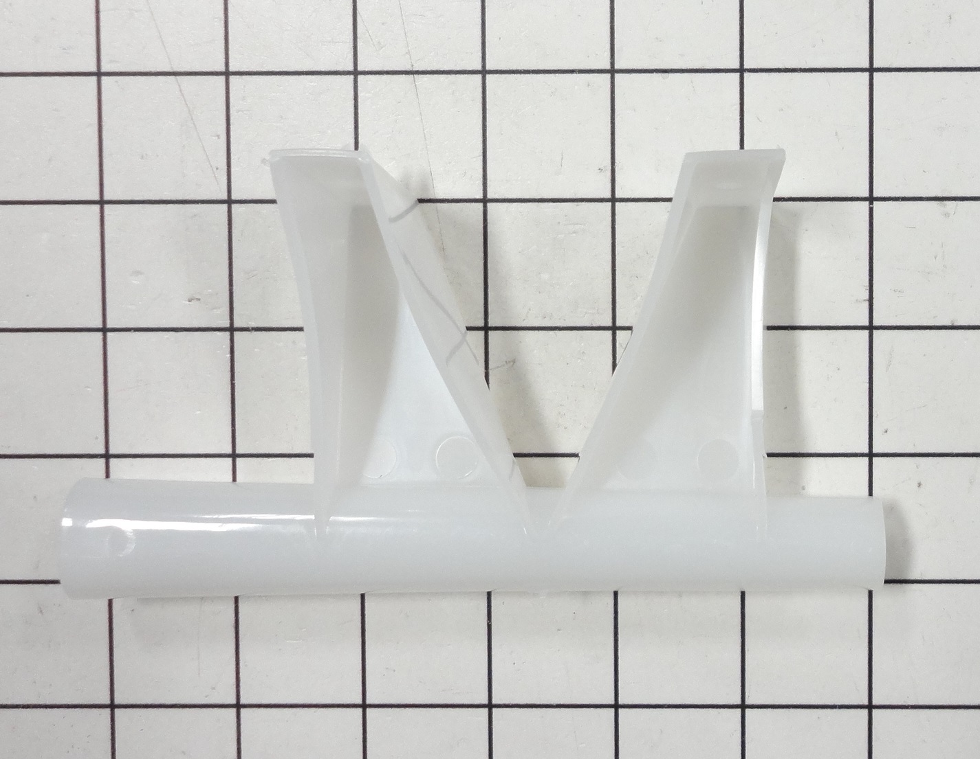 W11505385 Whirlpool Refrigerator CHUTE