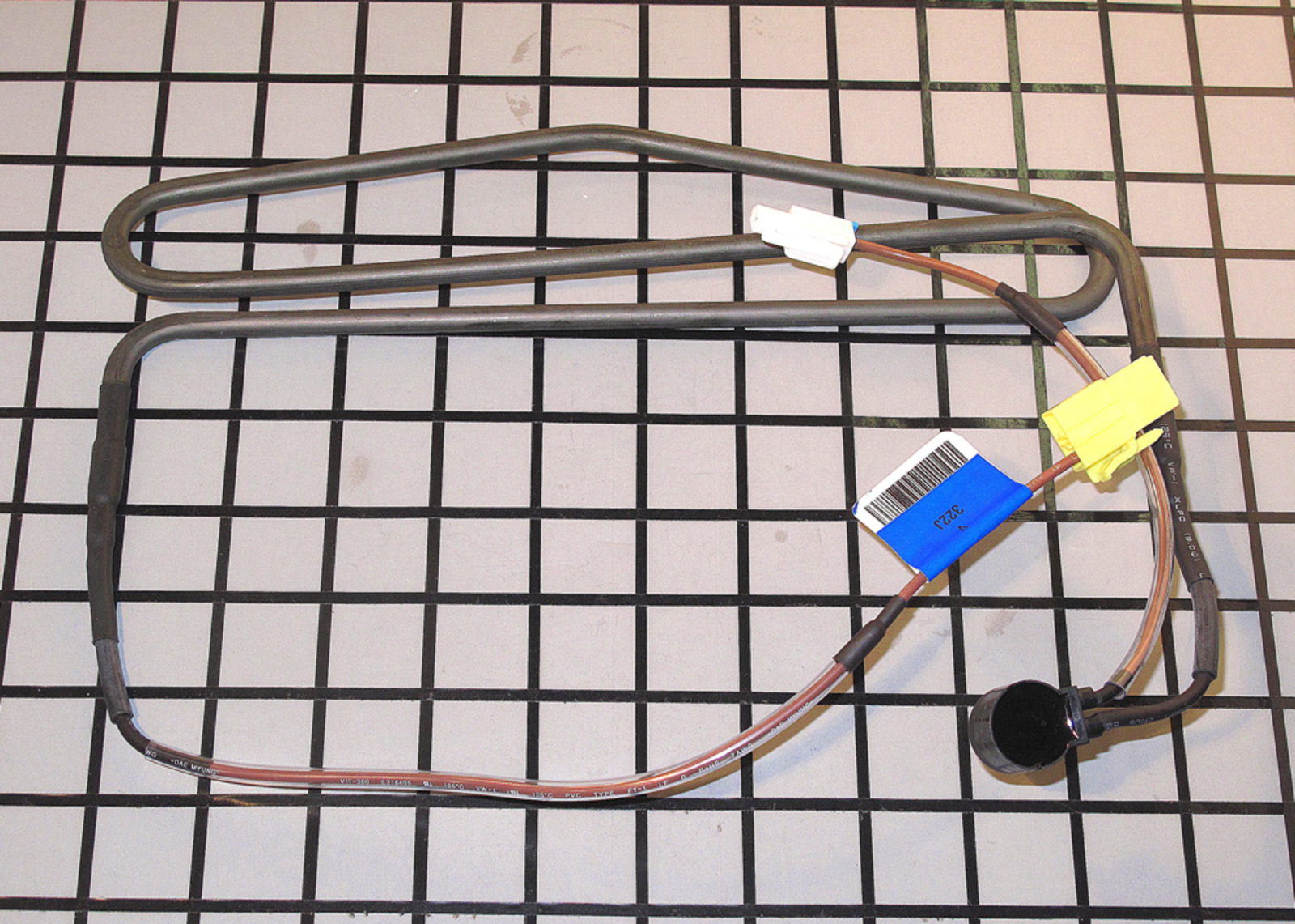 DA47-00322J Samsung Refrigerator Defrost Heater Sheath Metal